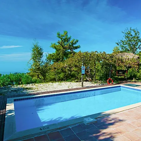 Islamlar Sleeps 6 Pool Air Con Wifi *
